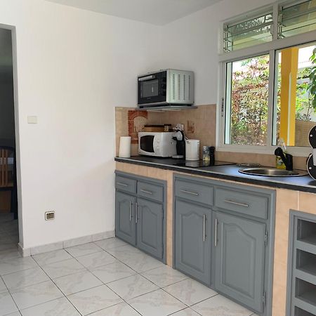 Bas De Villa De 3 Chambres Et Spa Vieux-Habitants Dış mekan fotoğraf